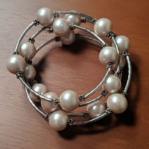 Trendy and fits everyone